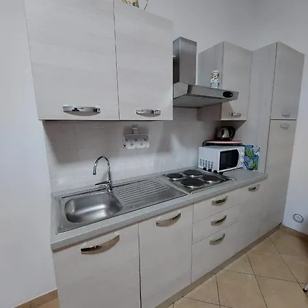 Casta Apartment *